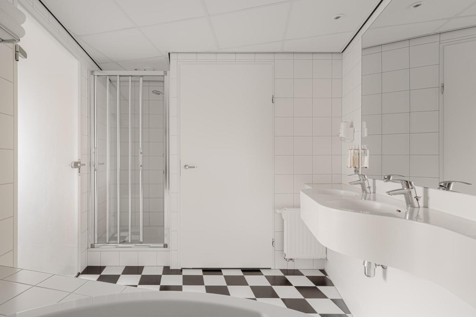 Leonardo Hotel Hengelo City Center Генгело Екстер'єр фото